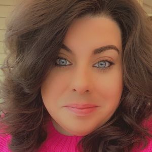 Meet your Posher, Cassie